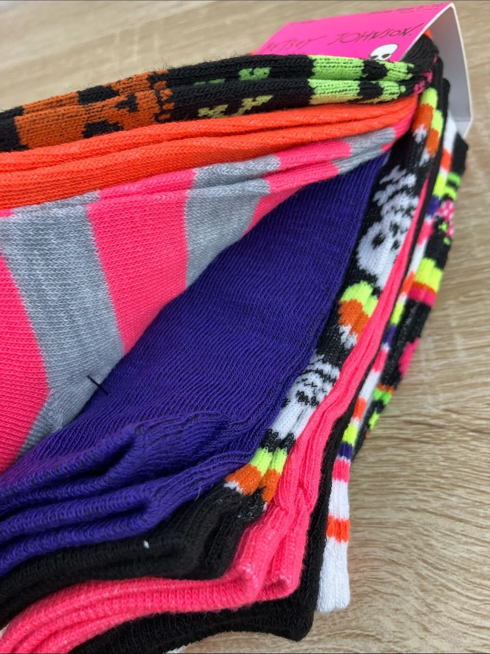 10 PAIRS Halloween Betsey Johnson Socks Low Cuts Skulls Rainbow Goth NWT